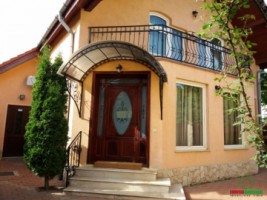 casa-de-lux-4-camere-de-inchiriat-in-sibiu-12